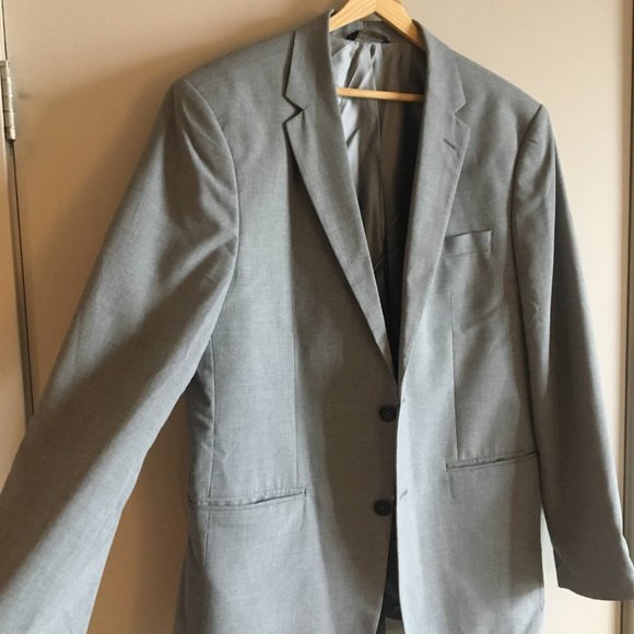 Suit jacket and pants - Picture 7 of 8